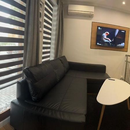 Casa Raffaelo Lägenhet Burgas Exteriör bild
